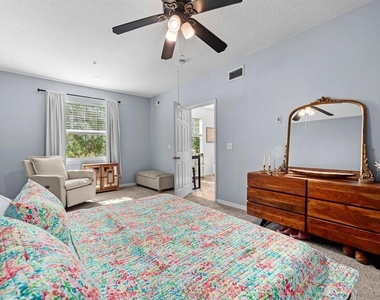 2010 E Palm Avenue - Photo Thumbnail 12