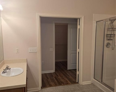 31125 Hannigan Place - Photo Thumbnail 13