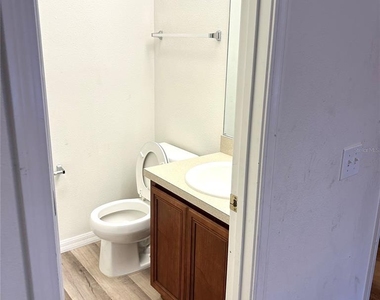 2568 Hidden Cove Lane - Photo Thumbnail 17