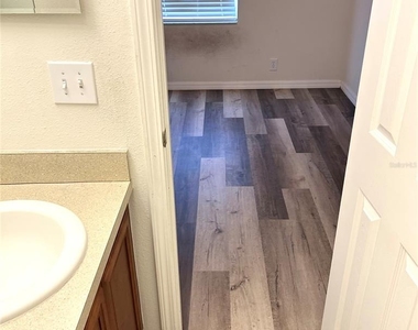 2568 Hidden Cove Lane - Photo Thumbnail 27