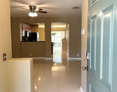 2568 Hidden Cove Lane - Photo Thumbnail 3