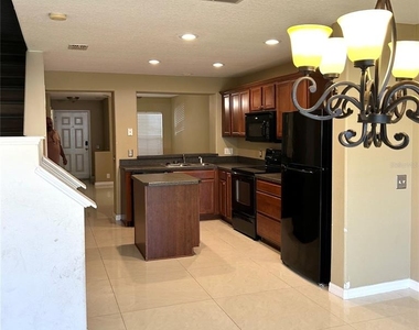 2568 Hidden Cove Lane - Photo Thumbnail 8