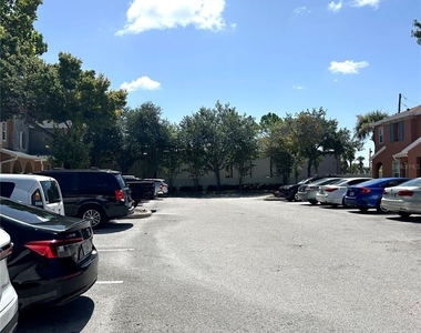 2568 Hidden Cove Lane - Photo Thumbnail 32
