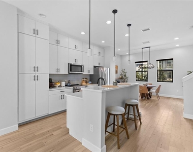 401 N Oregon Avenue - Photo Thumbnail 11