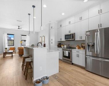 401 N Oregon Avenue - Photo Thumbnail 12