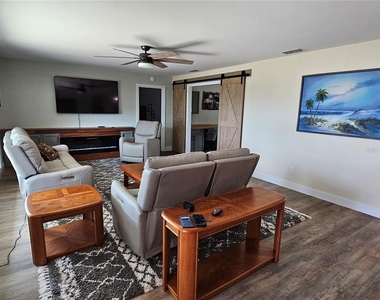 1508 Flamingo Lane - Photo Thumbnail 10