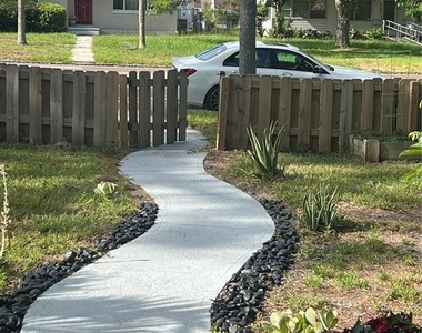 5035 1st Avenue N - Photo Thumbnail 2