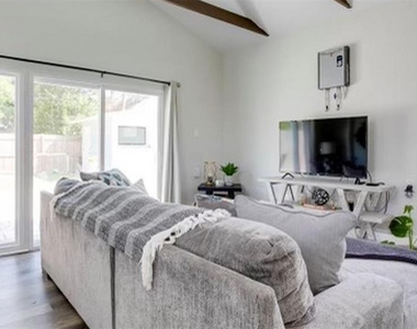 4629 4th Avenue N - Photo Thumbnail 13