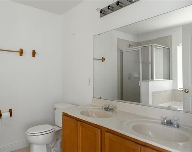 1631 Perdido Court - Photo Thumbnail 17