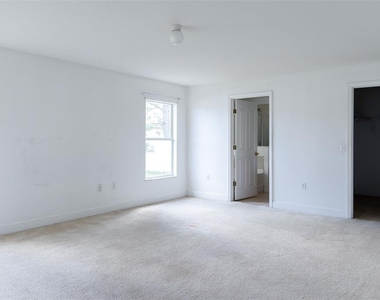 1631 Perdido Court - Photo Thumbnail 16