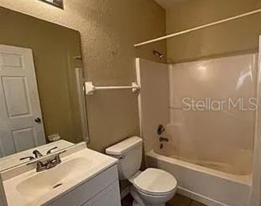 13102 Indian Creek Drive - Photo Thumbnail 3