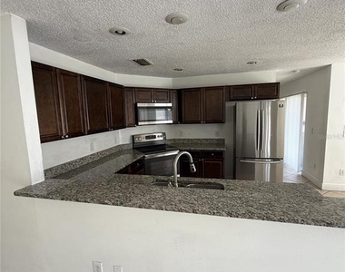 3211 Brewster Drive - Photo Thumbnail 9