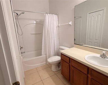 7129 Red Lantern Drive - Photo Thumbnail 8