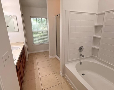 7129 Red Lantern Drive - Photo Thumbnail 10
