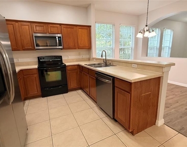 7129 Red Lantern Drive - Photo Thumbnail 3