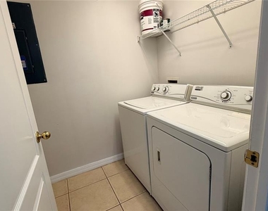 7129 Red Lantern Drive - Photo Thumbnail 16