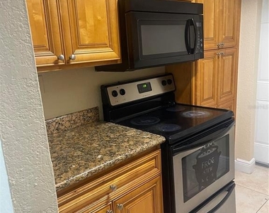 4769 S Texas Avenue - Photo Thumbnail 11