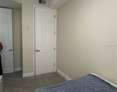 2015 Grand Oak Drive - Photo Thumbnail 23
