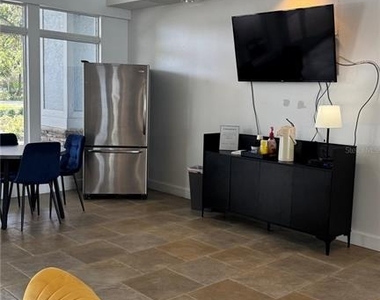 2015 Grand Oak Drive - Photo Thumbnail 41