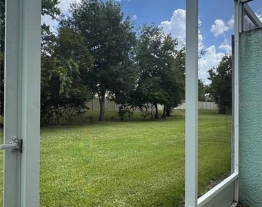 2015 Grand Oak Drive - Photo Thumbnail 16