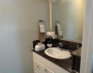 2015 Grand Oak Drive - Photo Thumbnail 10