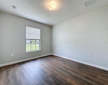 424 Danube Way - Photo Thumbnail 23