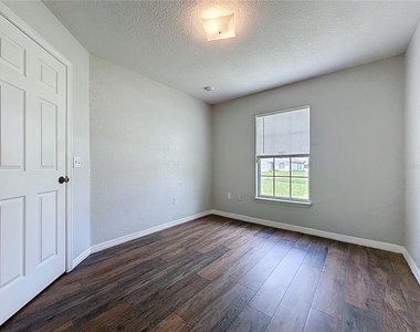 424 Danube Way - Photo Thumbnail 26