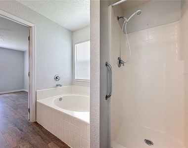424 Danube Way - Photo Thumbnail 21