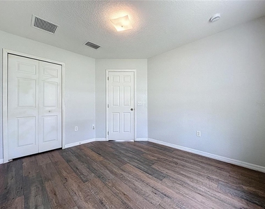 424 Danube Way - Photo Thumbnail 24