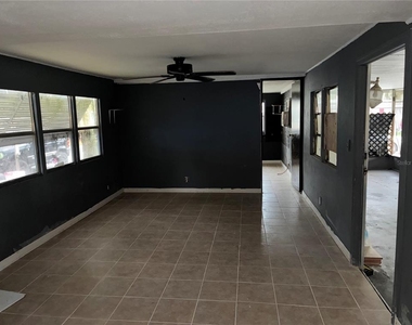 25 Sunset Circle - Photo Thumbnail 1