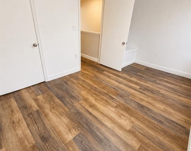 1179-1179 Bentley Road - Photo Thumbnail 12