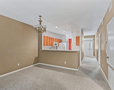 231 Ne 28th Avenue - Photo Thumbnail 11
