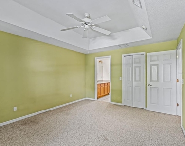 231 Ne 28th Avenue - Photo Thumbnail 15