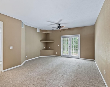 231 Ne 28th Avenue - Photo Thumbnail 12