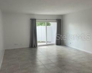 2112 Ne 38th Avenue - Photo Thumbnail 7