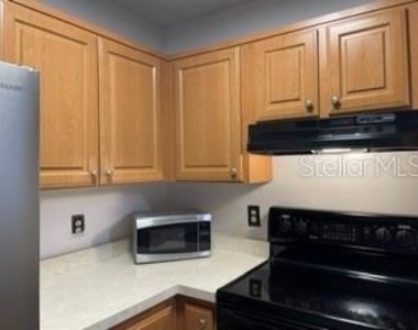 2112 Ne 38th Avenue - Photo Thumbnail 14