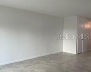 2112 Ne 38th Avenue - Photo Thumbnail 9