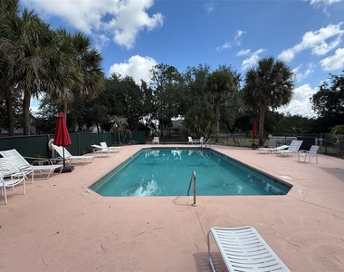 1221 Singleton Circle - Photo Thumbnail 17