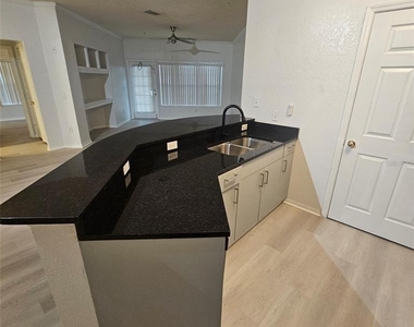 3621 Conroy Road - Photo Thumbnail 3