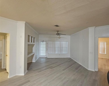 3621 Conroy Road - Photo Thumbnail 6