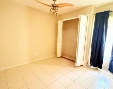 3101 Tadpole Court - Photo Thumbnail 11