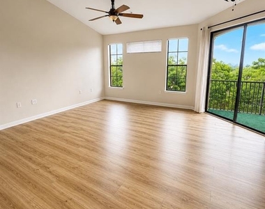 6157 Metrowest Boulevard - Photo Thumbnail 5