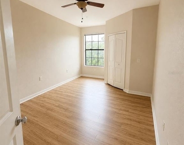 6157 Metrowest Boulevard - Photo Thumbnail 7