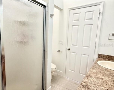 553 Walnut Grove Place - Photo Thumbnail 17
