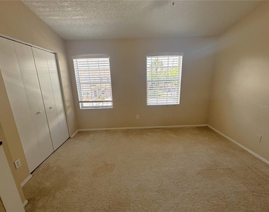 6235 Bayside Key Drive - Photo Thumbnail 9