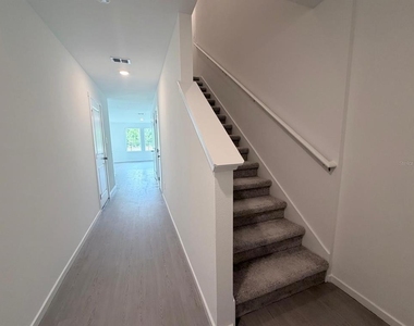 1207 Orion Street - Photo Thumbnail 11
