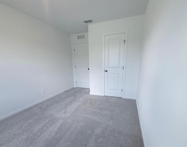 1207 Orion Street - Photo Thumbnail 20