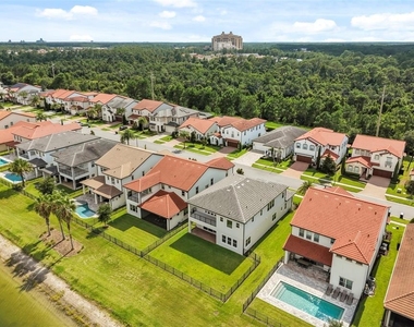 10511 Royal Cypress Way - Photo Thumbnail 60
