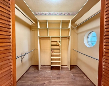 124 Estates Circle - Photo Thumbnail 14