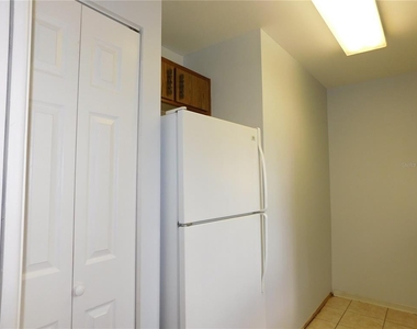 1118 Spring Meadow Drive - Photo Thumbnail 6